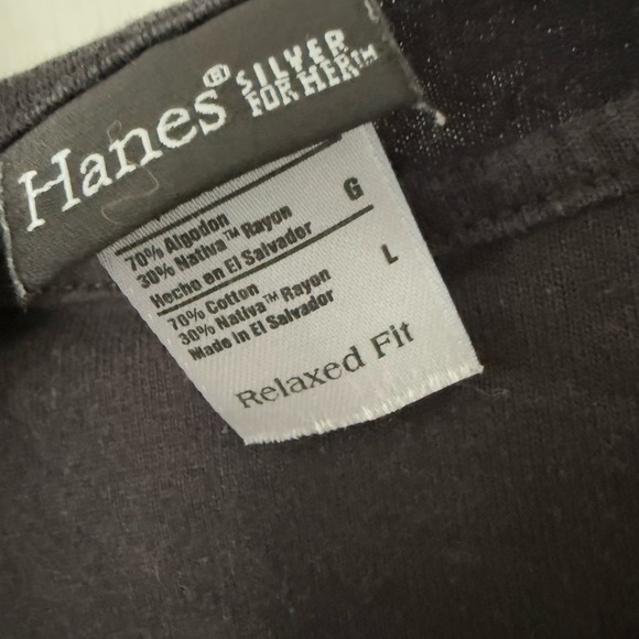 Black Graphic Tee with Quote - Picture 6 of 6